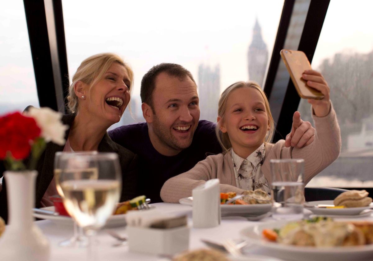 thames lunch cruise menu